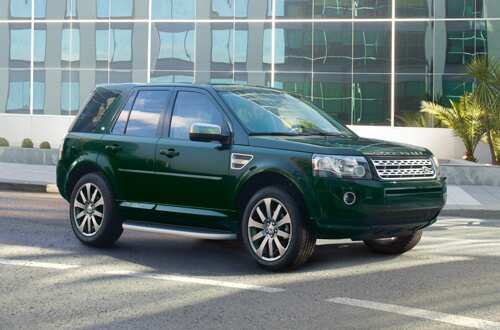 Freelander 2’s Fixed Side Step: available as an accessory